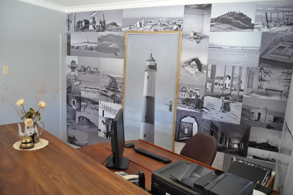 Obelix Guesthouse Lüderitz Екстериор снимка