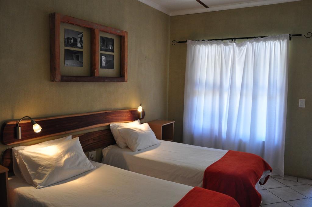 Obelix Guesthouse Lüderitz Екстериор снимка