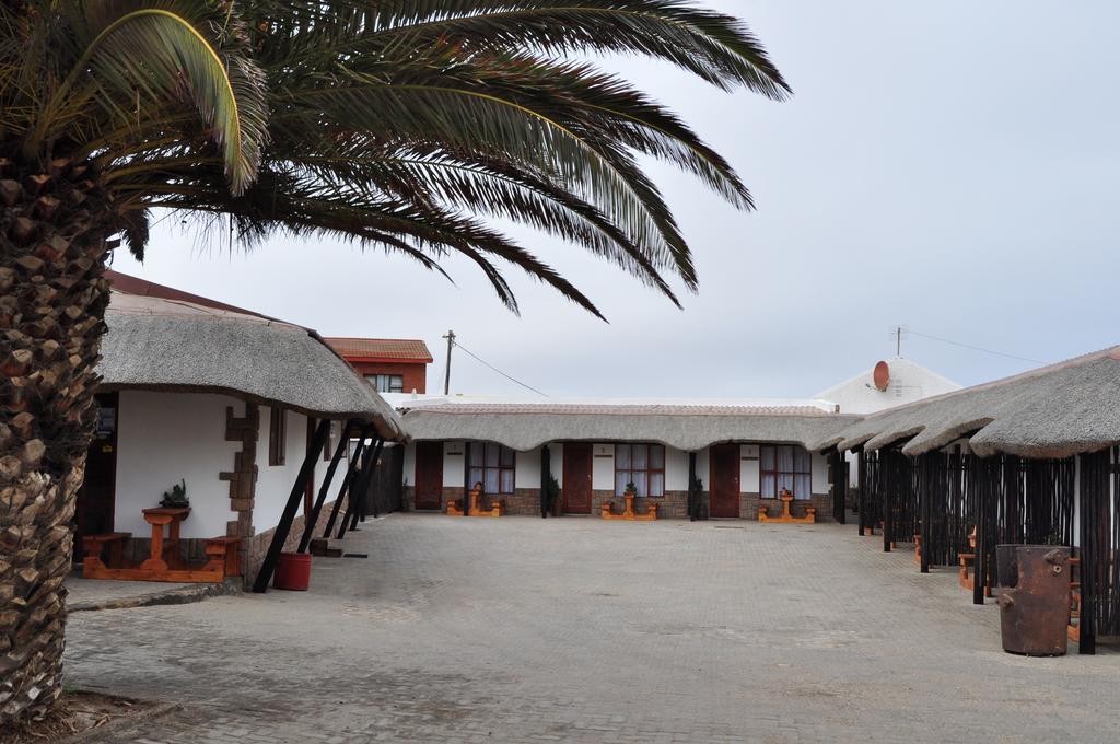 Obelix Guesthouse Lüderitz Екстериор снимка