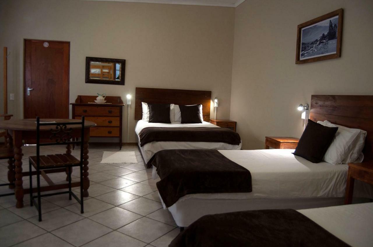 Obelix Guesthouse Lüderitz Екстериор снимка