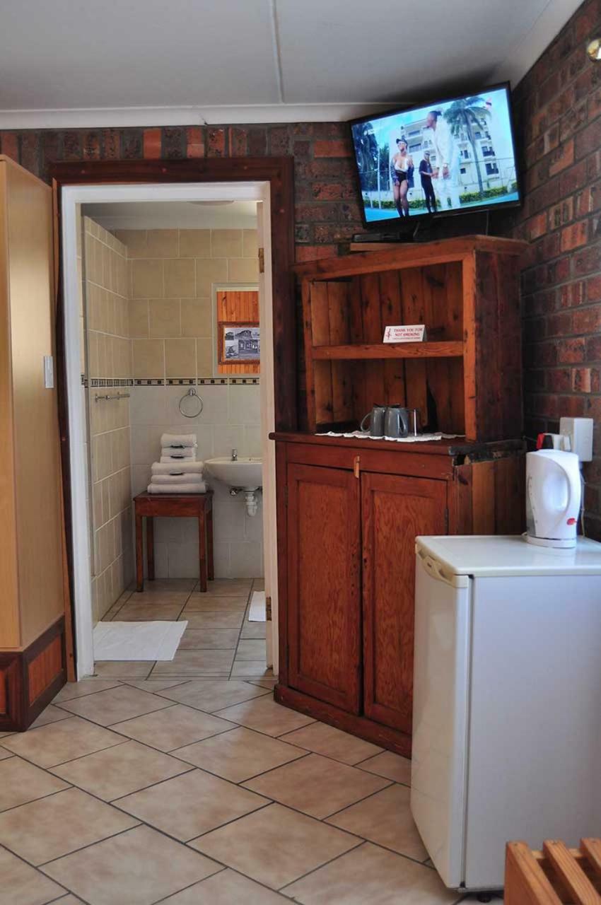 Obelix Guesthouse Lüderitz Екстериор снимка